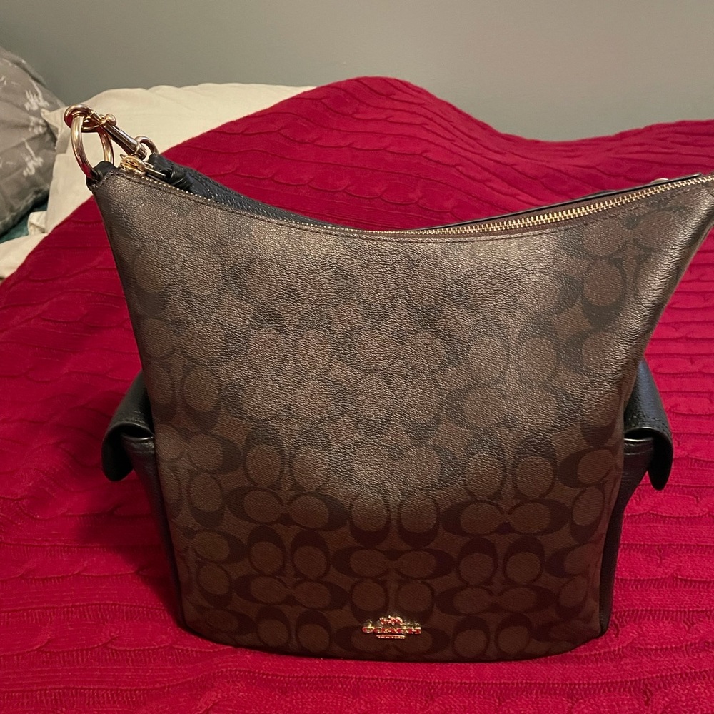 Coach Hobo Handbag almost perfect condition only used a handful of times.